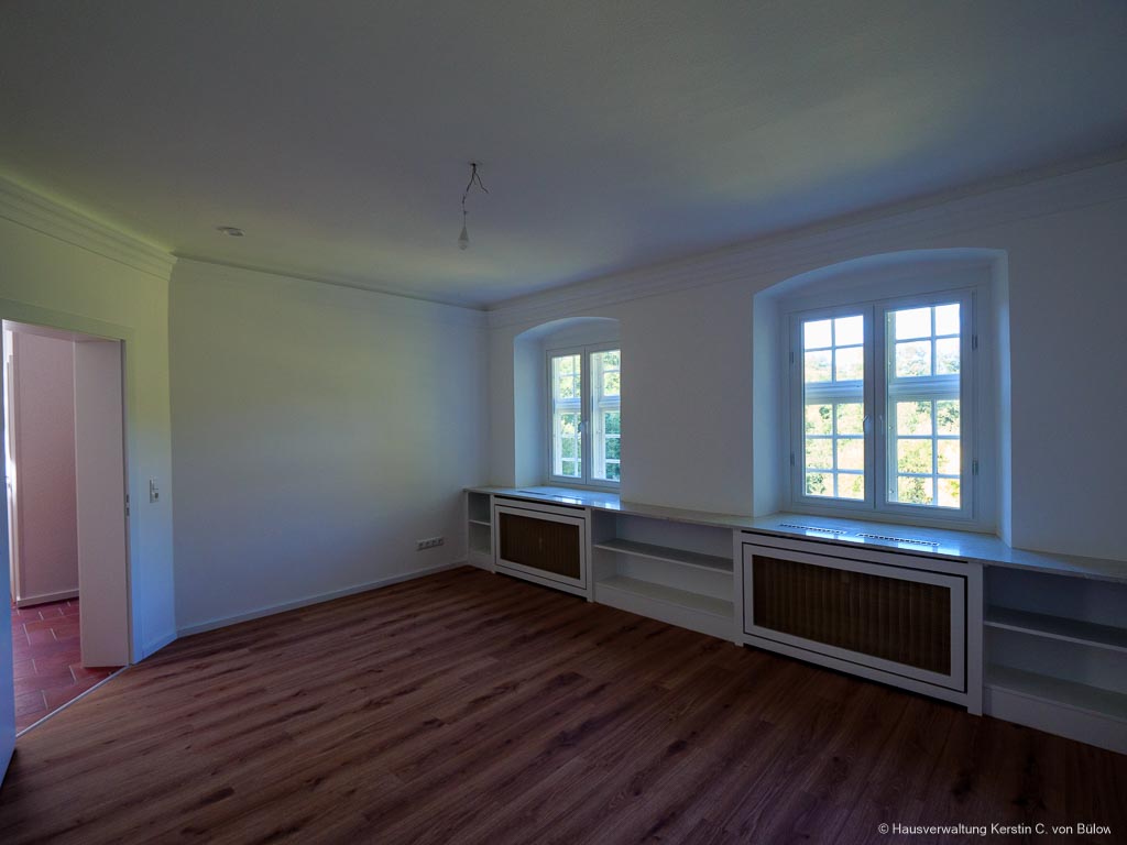 Mietangebote 7 160-005-Wohnzimmer-2